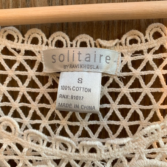 Anthro Solitaire Cream Lace Overlay Top - Picture 7 of 8